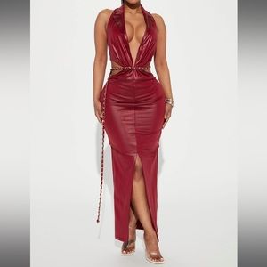 Midnight muse maxi dress